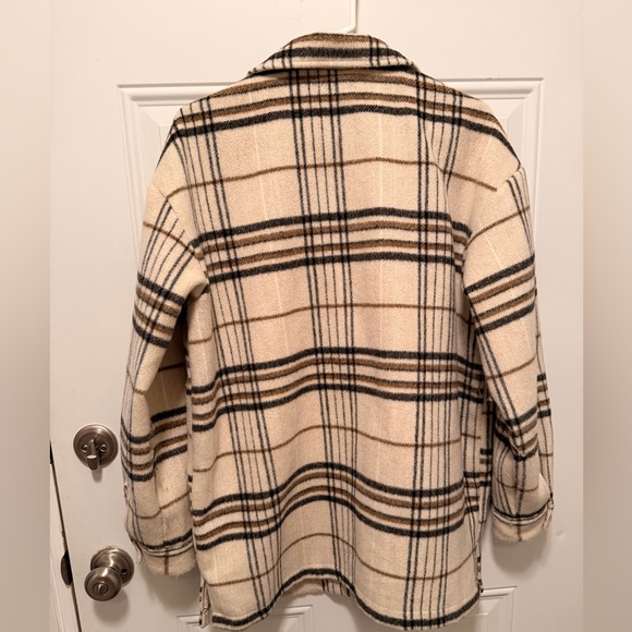 🤎 Plaid Button-Up Jacket - Picture 5 of 5